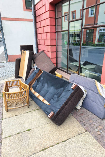 Best Yard Waste Removal  in Fayetteville, NY